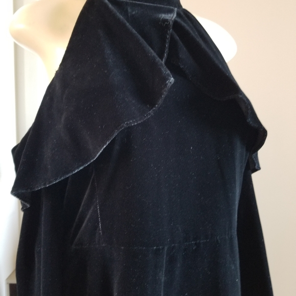 Zara black velvet off shoulder holiday dress large - Picture 9 of 15